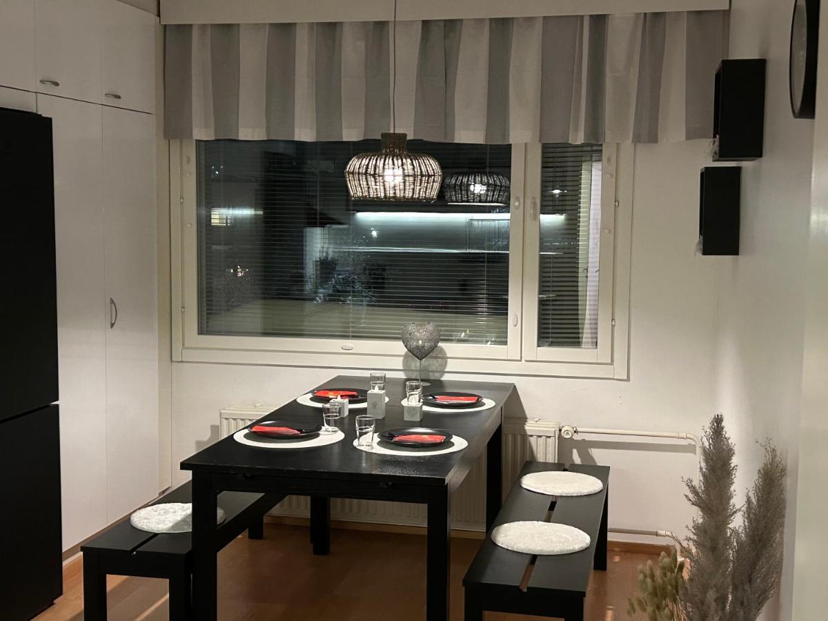Appartement Keskustan Tilava Kaksio à Rovaniemi Extérieur photo