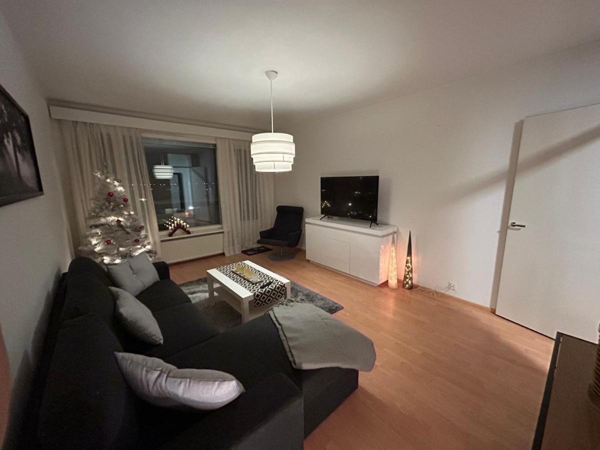 Appartement Keskustan Tilava Kaksio à Rovaniemi Extérieur photo