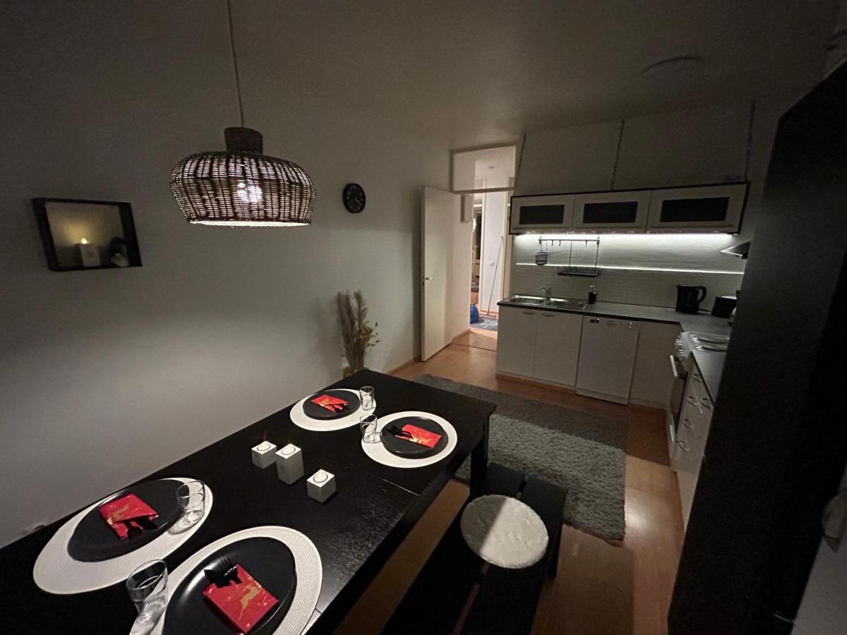 Appartement Keskustan Tilava Kaksio à Rovaniemi Extérieur photo